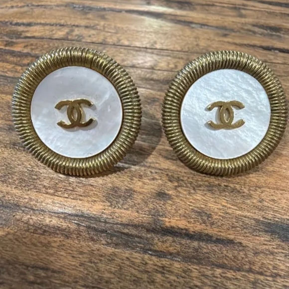 Gold and White Elegant Earrings